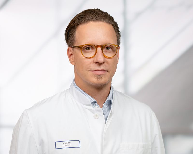 Prof. Dr. Maximilian Traxdorf 