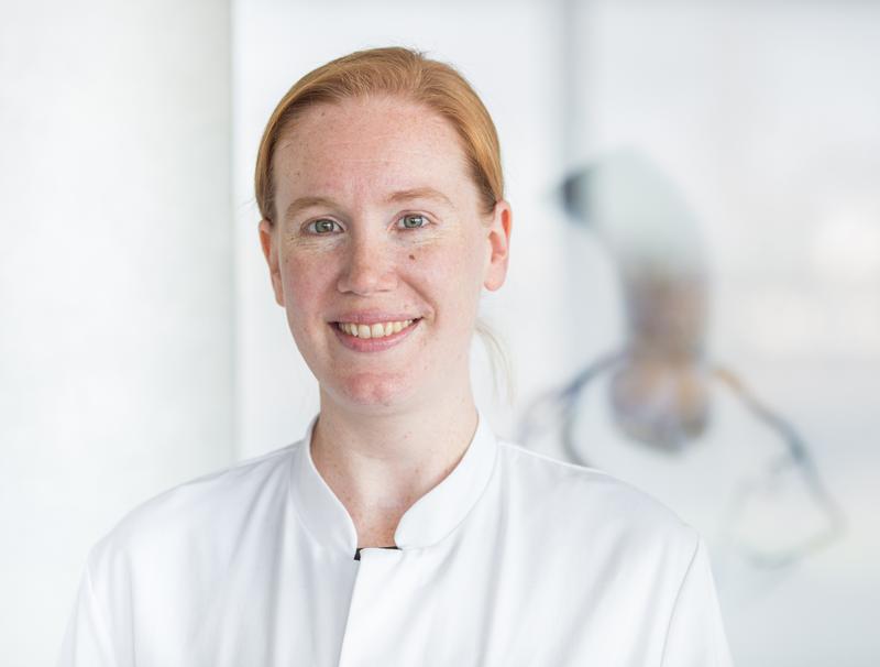 Prof. Dr. Bettina Baeßler, die Leiterin des neuen Schwerpunkts „Kardiovaskuläre Bildgebung und Künstliche Intelligenz“ am Institut für Diagnostische und Interventionelle Radiologie des Uniklinikums Würzburg.