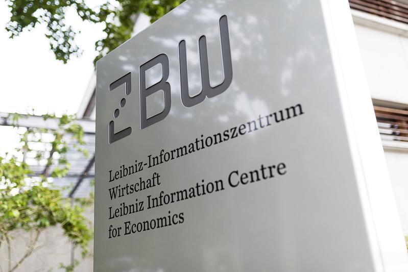 ZBW – Leibniz-Informationszentrum Wirtschaft positioniert sich mit neuer Gesamtstrategie als forschungsbasierte Informationsinfrastruktur für die Ökonomie der Zukunft