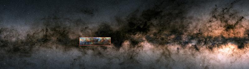 Diese Abbildung zeigt einen Ausschnitt der Seitenansicht der Milchstraße, wie sie mit dem ESA-Satelliten Gaia gemessen wurde. Das dunkle Band besteht aus Gas und Staub, welches das Licht der eingebetteten Sterne abschwächt.