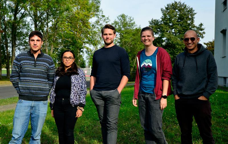 Das Team von UrbanSens (v.l.): Nils Karges, Sofia Garcia, Andreas Bury, Annika Ludwig und Antonio Castañeda.