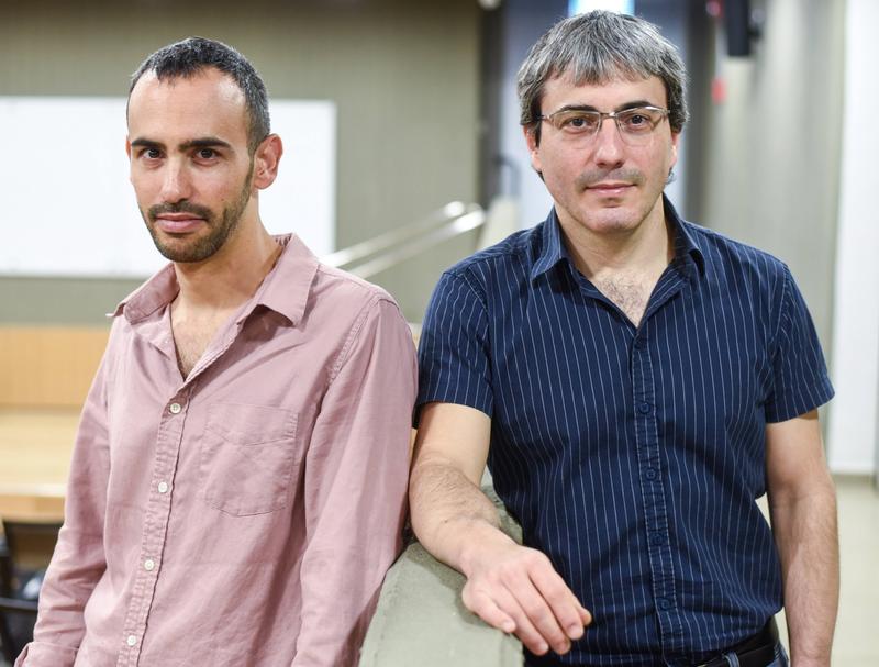 The Technion team with Gal Ness (left) and Prof. Dr. Yoav Sagi (right). 