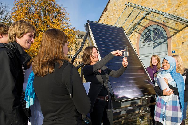 Am Aktionstag beteiligen sich auch die Bachelorstudiengänge „Energie-, Umwelt- und Verfahrenstechnik“ sowie Maschinenbau mit der Vertiefung Energietechnik der Hochschule Osnabrück. 