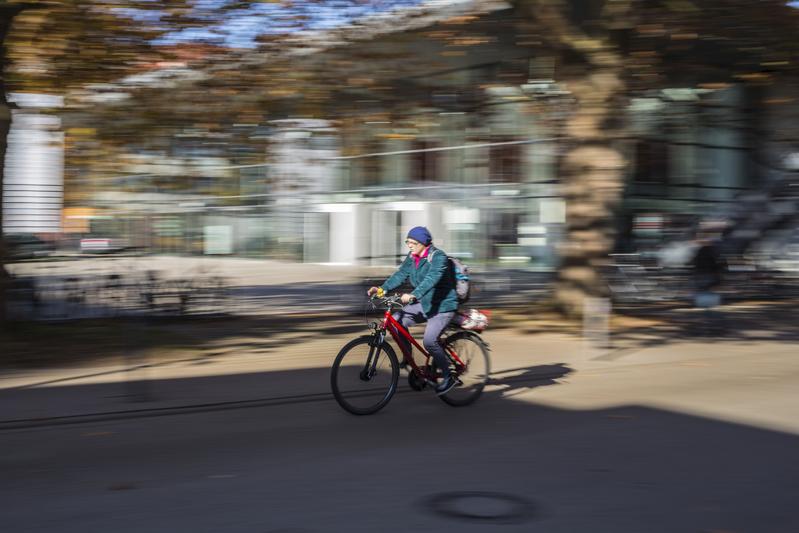 In der Pandemie gewinnt das Fahrrad als Fortbewegungsmittel vor allem im Freizeitverkehr an Bedeutung. (Foto: Manuel Balzer, KIT)