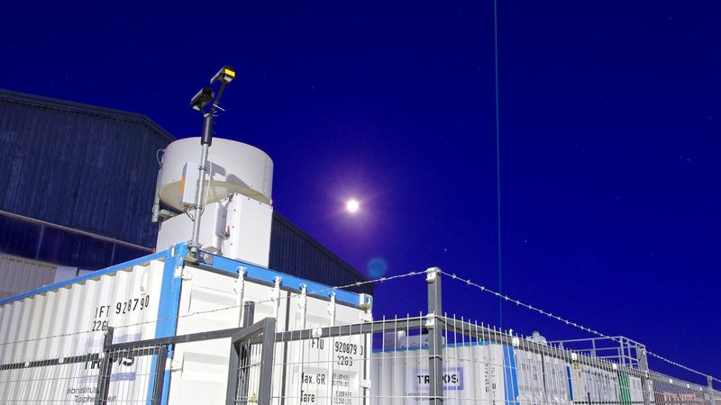 The TROPOS measurement containers during DACAPO-PESO in Punta Arenas, Chile. The combination of radar (left) and lidar (right) over 36 months was the longest measurement of its kind to date for studying clouds south of the tropics.