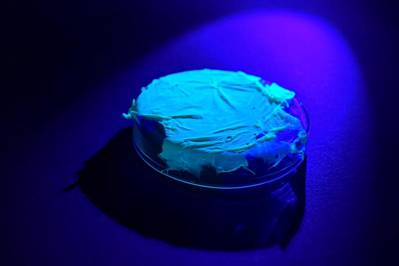 A fluorescent polymer tissue.