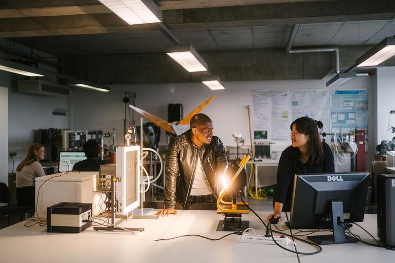 Studium oder Ausbildung im Bereich regenerative Energien?