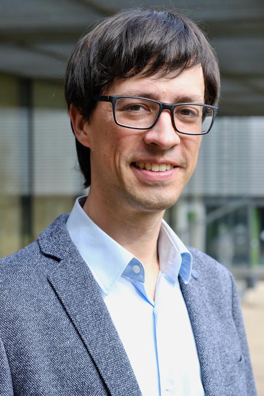 Mathematician Moritz Weber holds a DFG-funded Heisenberg Professorship at Saarland University (DFG: German Research Foundation)