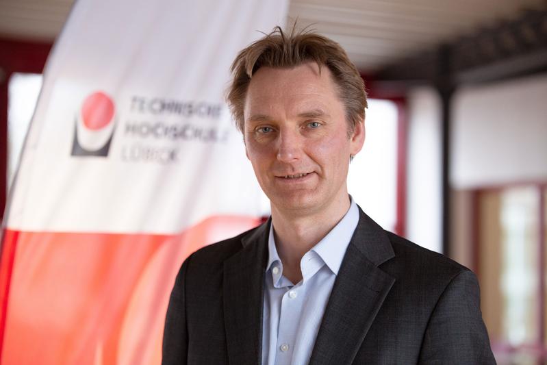 Dr. Dirk Schwede wurde kürzlich erneut für drei Jahre in die Kommission für Nachhaltiges Bauen des deutschen Umweltbundesamtes (UBA KNBau) berufen