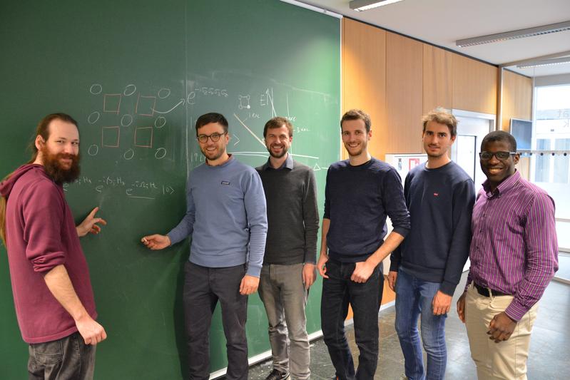 Innsbruck Quantum Optimization Team: Kilian Ender, Clemens Dlaska, Wolfgang Lechner, Rick van Bijnen, Andreas Kruckenhauser, Glen Bigan Mbeng (from left)