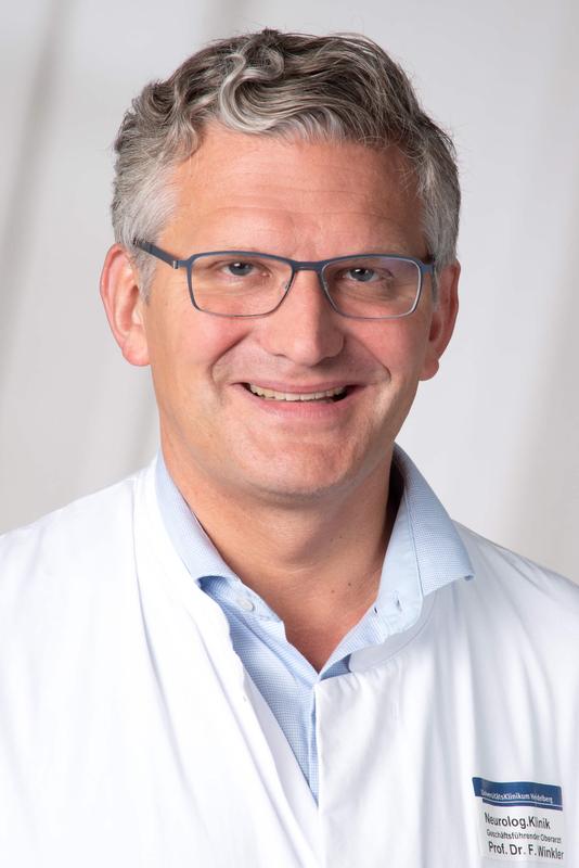 Prof. Dr. Frank Winkler, Geschäftsführender Oberarzt der Neurologischen Universitätsklinik Heidelberg und Leiter der AG Experimentelle Neuroonkologie am DKFZ, wurde mit dem Deutschen Krebspreis 2022 in der Sparte "Translationale Forschung" ausgezeichnet.