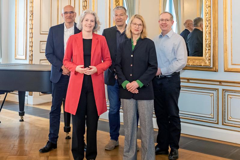 Das neue Rektorat der Universität Leipzig: Prof. Dr. Jens-Karl Eilers, Rektorin Prof. Dr. Eva Inés Obergfell, Prof. Dr. Matthias Middell, Kanzlerin Prof. Dr. Birgit Dräger, Prof. Dr. Roger Gläser