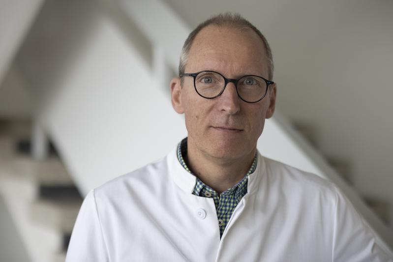 Prof. Dr. Sven Brandau