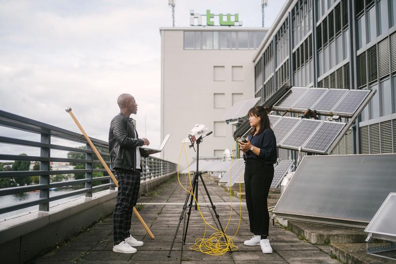 Studierende der Regenerativen Energien an der HTW Berlin