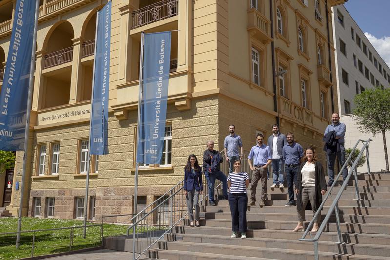 Das Team des Kompetenzzentrums: v.l.n.r.:  Lorenza Colato, Fabrizio Mazzetto, Mauro Maver, Tanja Mimmo, Lorenzo Becce, Guido Orzes, Hannes Schuler, Luisa Petti und Renato Vidoni.