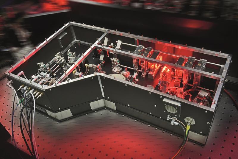 Mit dem diodengepumpten Alexandritlaser wurde ein kompaktes Gerät zur Erforschung der Atmosphäre bis über 100 km Höhe entwickelt.