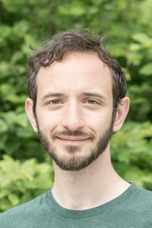 Baptiste Sadoughi, PhD student in the Research Group Social Evolution in Primates at the German Primate Center and at the Department of Behavioral Ecology at the Georg-August-University of Göttingen. 