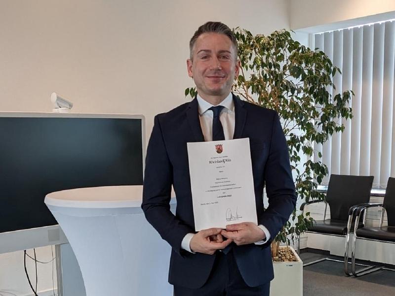 Marco Messina erhält Landeslehrpreis RLP 2022