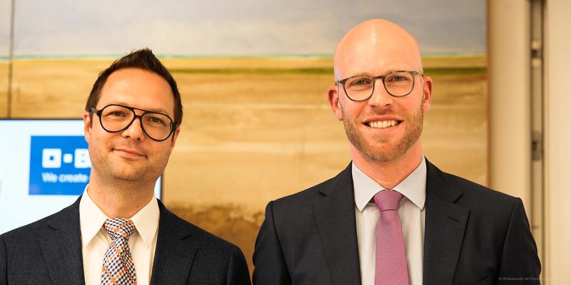 (v.l.) Prof. Dr. Thomas Hermans und Prof. Dr. Pol Besenius