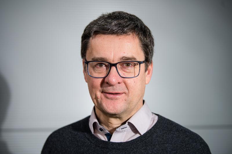 Der Messtechniker Professor Andreas Schütze ist Spezialist für neuartige Gassensorsysteme.