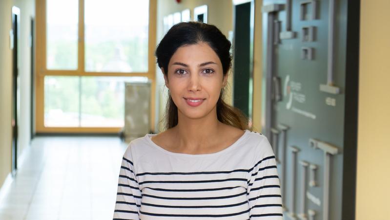 Dr. Shirinzadeh Mozhdeh