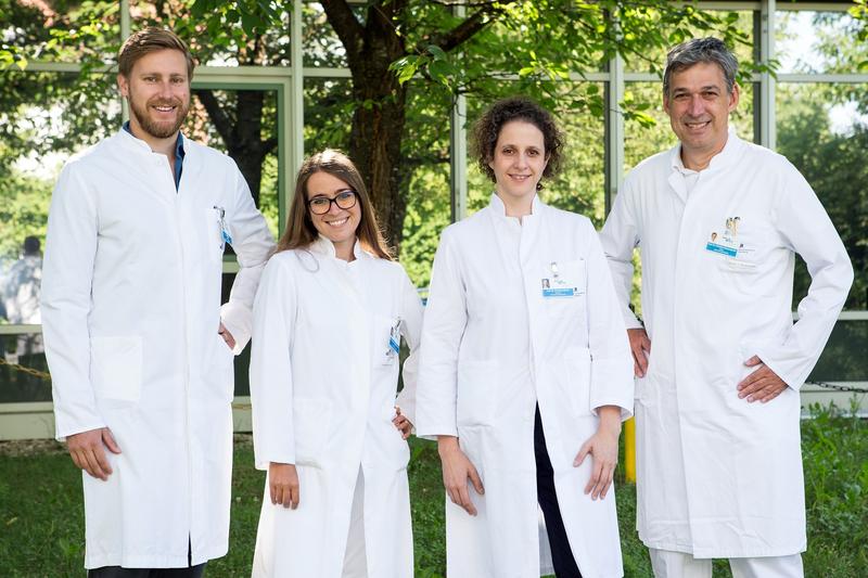 v.re.: Prof. Dr. Christian Strosczcynski, Prof. Dr. Christina Wendl, PD Dr. Natascha Platz Batista da Silva und Dr. Lukas Lürken. 
