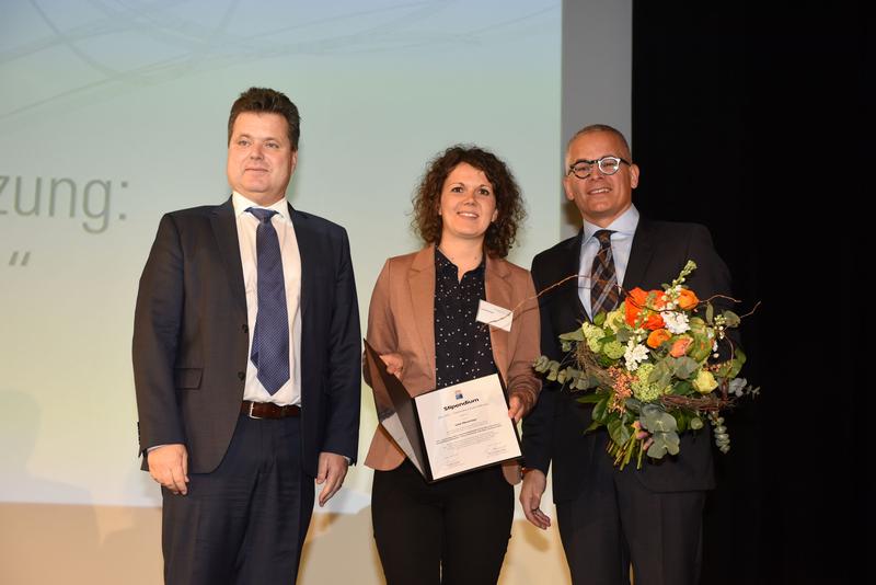 Verleihung des ZNS-Stipendiums an Lisa Neumayr im Rahmen des 13. Nachsorgekongresses am 1. März 2019 