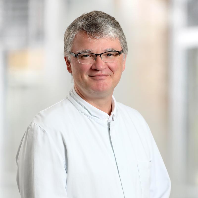 Fordert eine zugesicherte Finanzierung für COVID-19-Medikamente in Kliniken: DGP-Präsident Prof. Torsten Bauer
