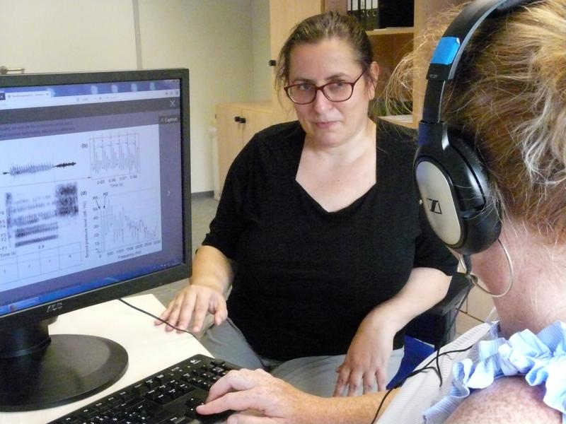 Der von einem Forschungsteam um PD Dr. Romi Zäske entwickelte Jena Voice Learning and Memory Test misst die individuelle Fähigkeit, Stimmen zu lernen und wiederzuerkennen.