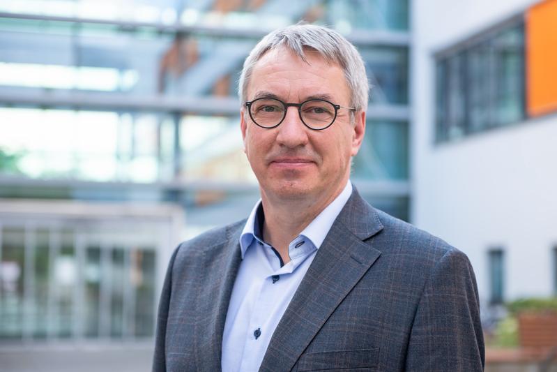 Prof. Dr. Thorsten Meyer