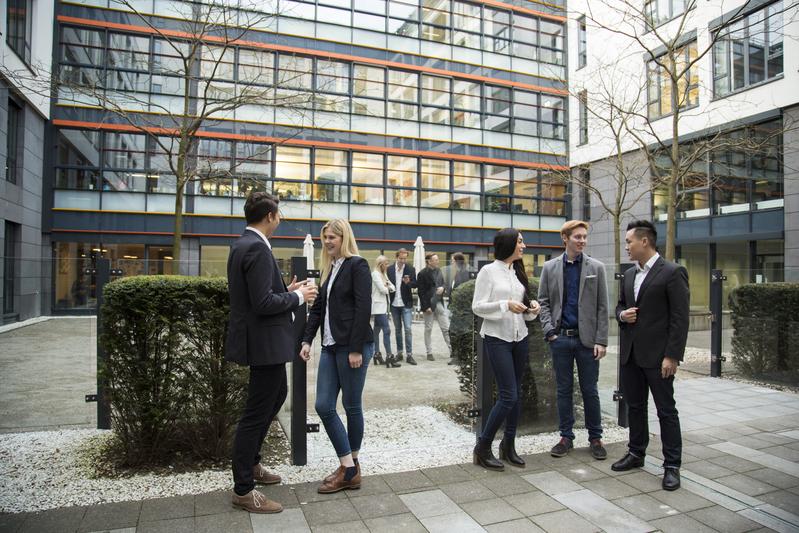 An der ISM München den RICS akkreditierten Studiengang M.Sc. Real Estate Management studieren