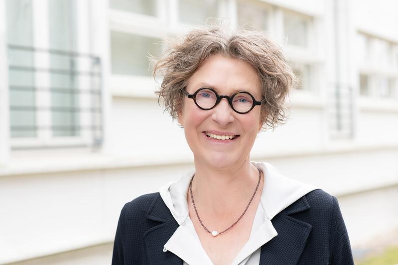 Prof. Anke Huckauf leitet das neue Doctoral Network Eyes4ICU