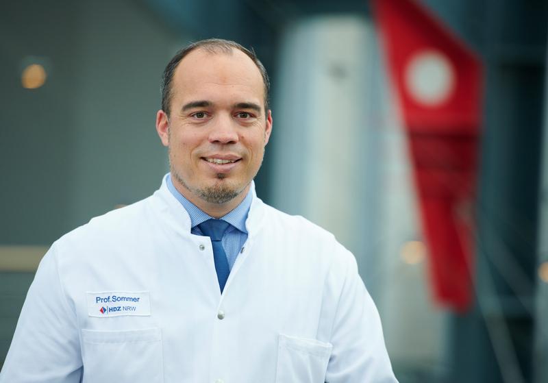 Prof. Dr. Philipp Sommer, Direktor der Klinik für Elektrophysiologie/Rhythmologie am HDZ NRW, Bad Oeynhausen