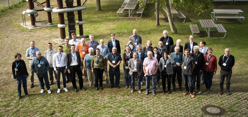 Joint group picture of the editors of the scientific journal "Atmospheric Chemistry and Physics" (ACP) together with the Publications Committee of the European Union of Geosciences (EGU). 