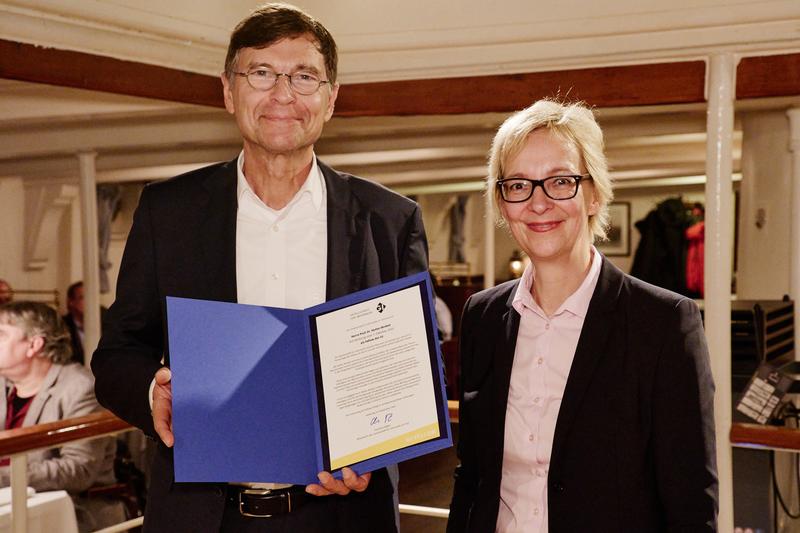 Prof. Dr. Wrobel ist neuer »Fellow« der Gesellschaft für Informatik e.V. 
