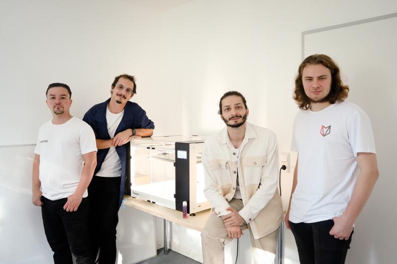 Anisoprint R&D Team in their lab space on campus of Jacobs University Bremen. 