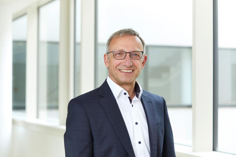 Prof. Dr. Harald Kuhn, Director of the Fraunhofer Institute for Electronic Nano Systems ENAS in Chemnitz, joins the scientific Advisory Board of the IVAM Microtechnology Network as new chairman.