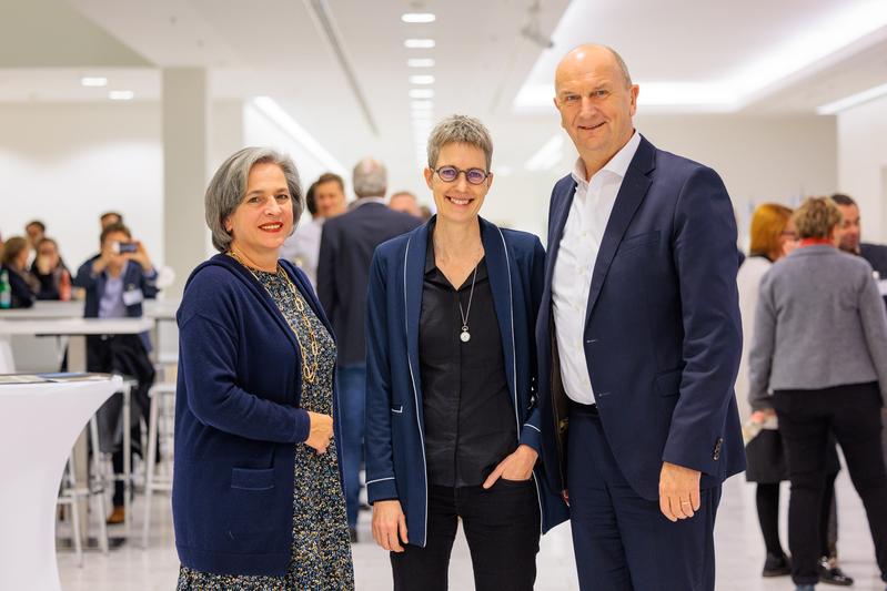 Barbara Richstein, Vizepräsidentin des Landtages Brandenburg; Susanne Buiter, Wissenschaftliche Vorständin des GFZ; Dietmar Woidke, Ministerpräsident des Landes Brandenburg 