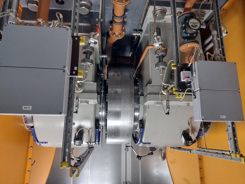 Fehlererkennung in rotierenden Maschinen mit der SFRA-Methode ist einfach und schnell durchzuführen: Hier eine sehr große 260 MVA Maschine zum Antrieb eines Schwungradspeichers im Max-Planck-Institut für Plasmaphysik 