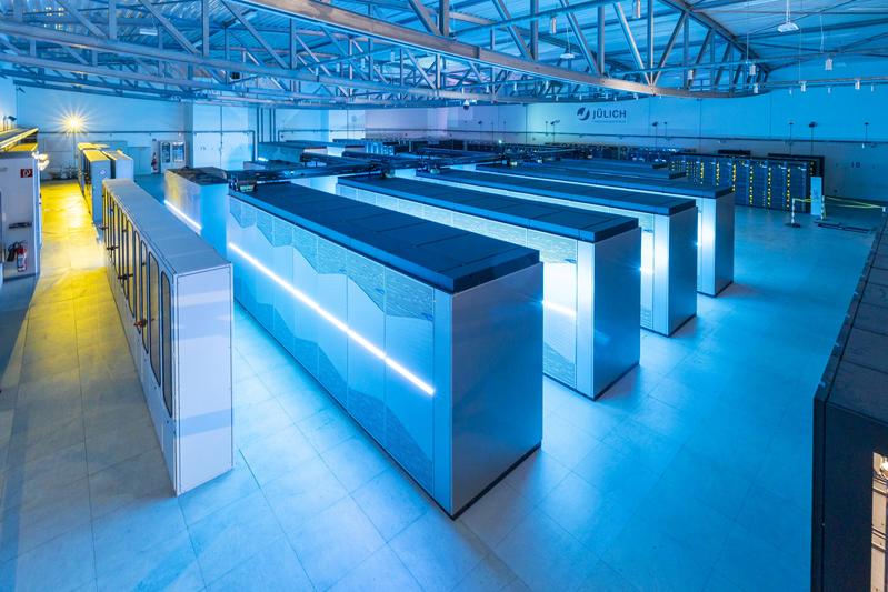Deutschlands schnellster Superrechner JUWELS am Jülich Supercomputing Centre (JSC)