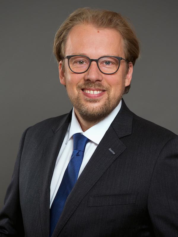 Dr. Herbert Endres
