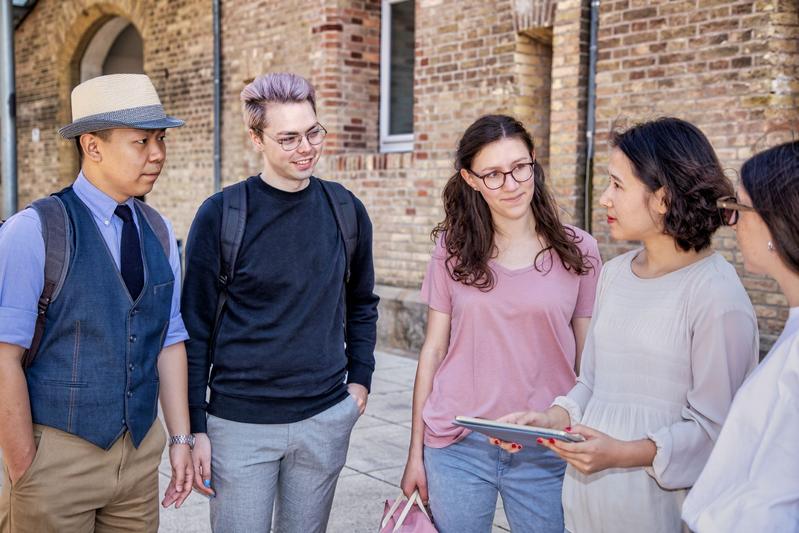 Internationale Studierende am Fachbereich Translations-, Sprach- und Kulturwissenschaft (FTSK) der JGU