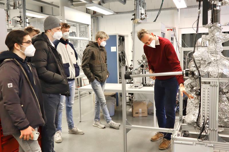 Global Teaching Labs: Together with Constructor University students, two students from MIT will be teaching German high school students interested in STEM subjects. 