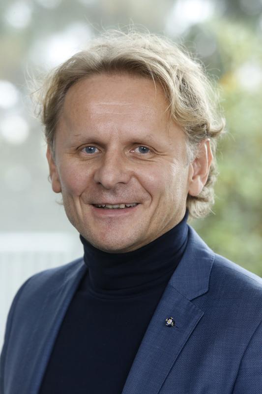 Prof. Dr. Ivan Dikic, Institut für Biochemie II, Goethe-Universität Frankfurt