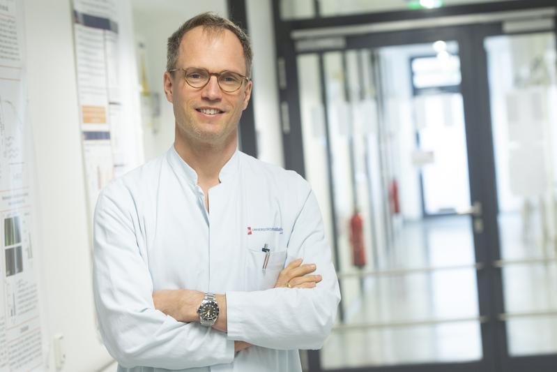 Professor Philip Wenzel from the DZHK Rhein-Main site in the Center for Cardiology at the UM Mainz. 