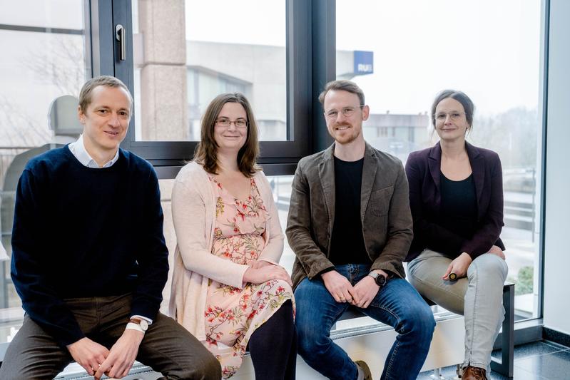  Das Bochumer Team mit Projektleiter Peter Salden, Nadine Lordick, Jonas Loschke und Maike Wiethoff (von links)