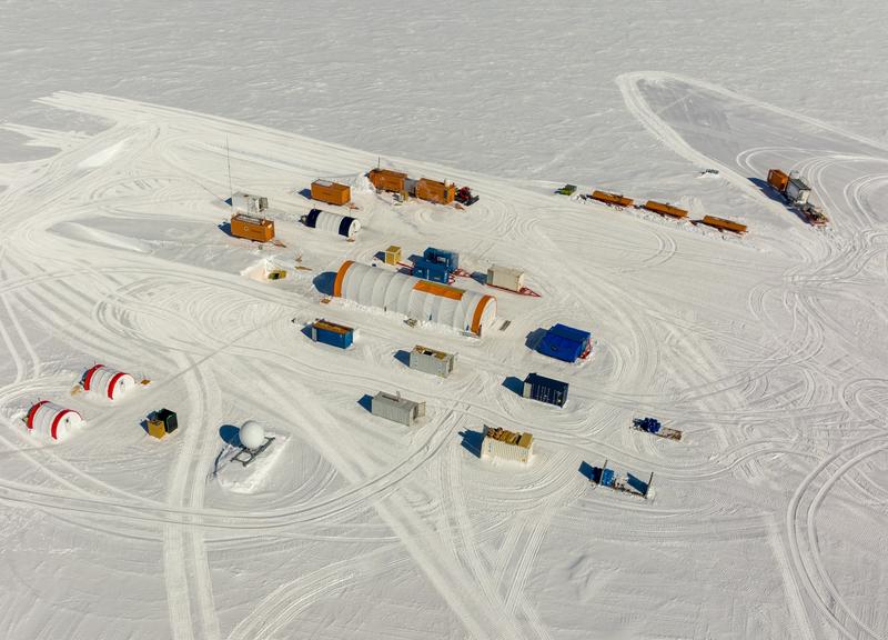 Das Bohrcamp des Beyond EPICA Projektes bei Little Dome C, nahe der Antarktis-Station Concordia.