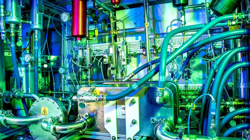 Die Stabilitätsanforderungen für Wasserstoffsysteme können in den Laboren der TU Chemnitz erprobt werden.