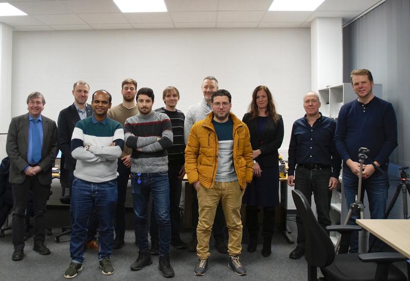 Zum Kick-Off-Meeting im Januar kam das interdisziplinäre Team von Forschenden der TU Clausthal und der Universität Göttingen am Simulationswissenschaftlichen Zentrum Clausthal-Göttingen (SWZ) zusammen.