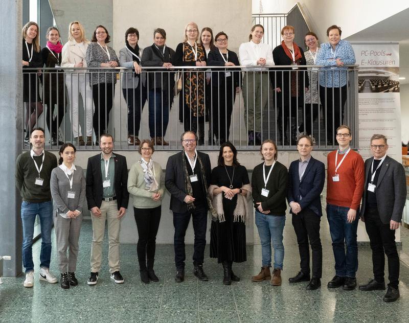 During their visit to Mainz University, the members of the Education Council delegation from the University of Jyväskylä explored topics such as the innovative teaching and teacher training formats in use in JGU.